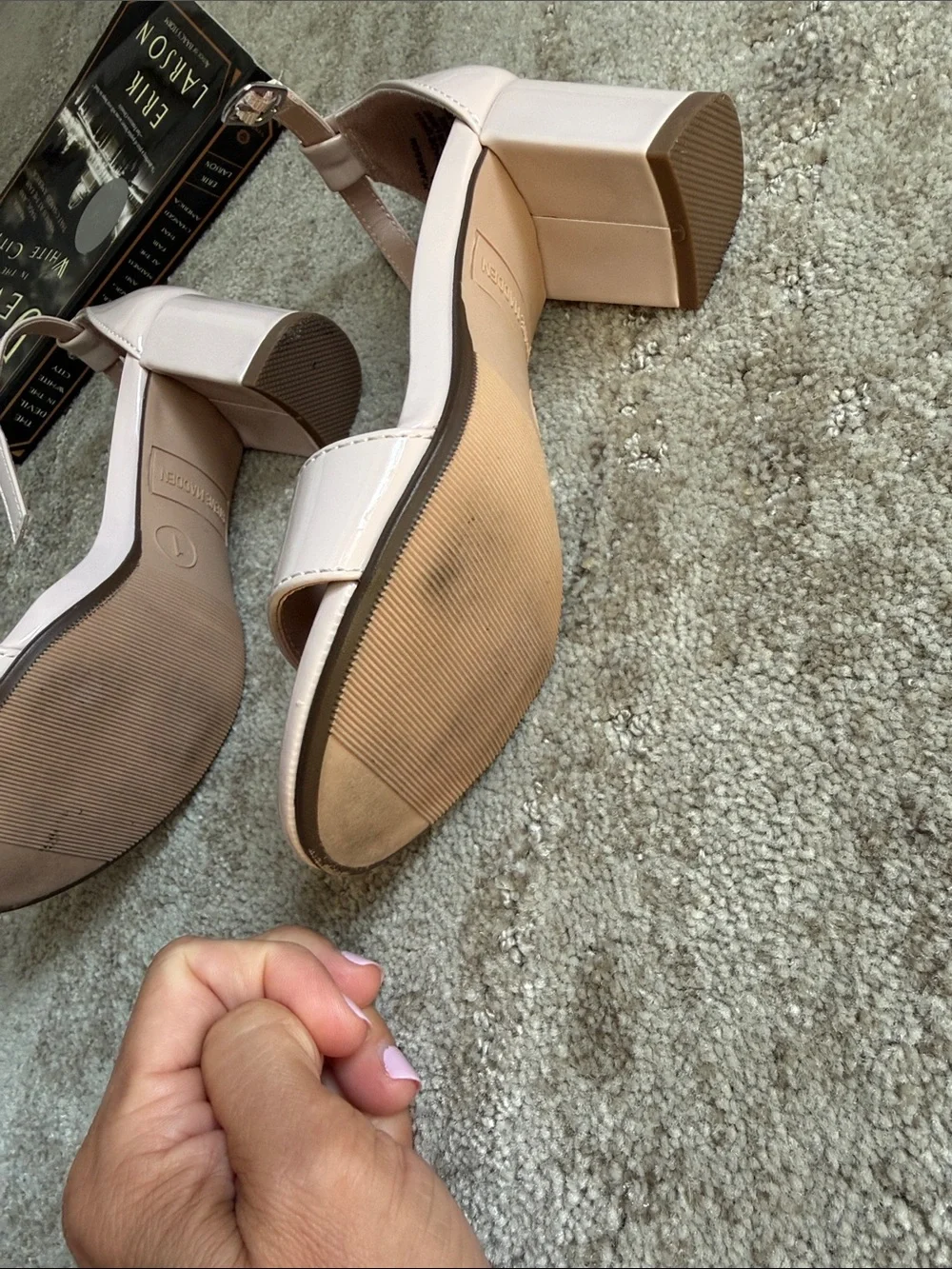 Girls size 1 Nude Patent Block Heel ankle strap— Classic Strappy dress shoe